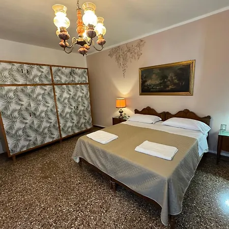 Ss Apostoli Center Lionsclass *