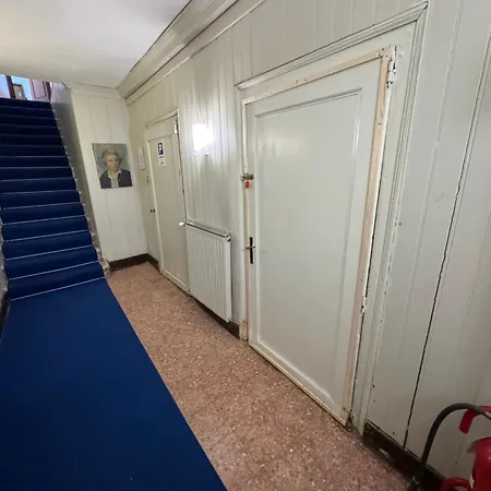 Ss Apostoli Center Lionsclass
